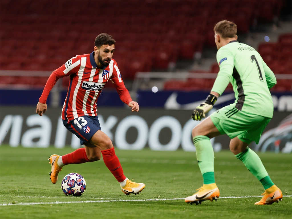 吸引了来自 吸引了来自